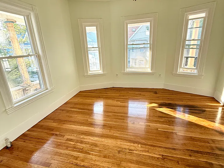6 Newbern Ave #2 — Photo 1