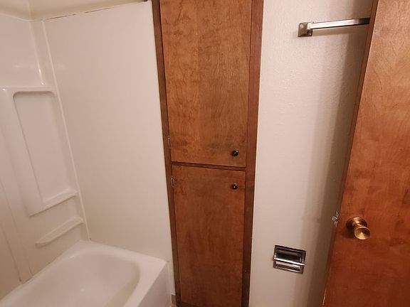4th image of 361 Langer Ave S #33