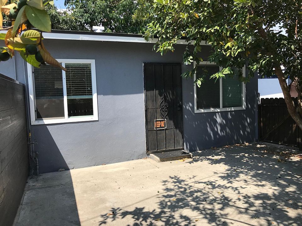 1st image of 4079 E 6th St