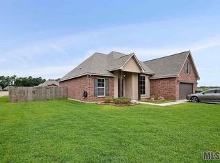 23471 Conifer Dr, Denham Springs, LA 70726