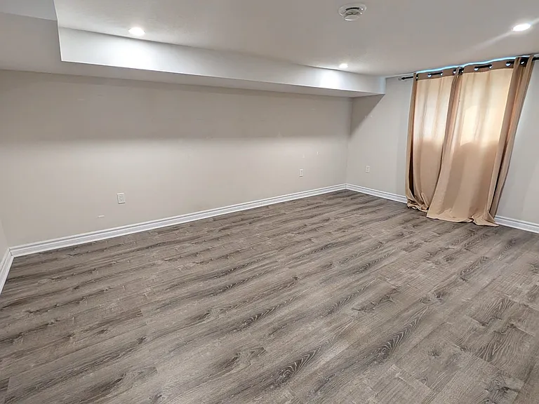 175 Colcleugh Ave — Photo 27