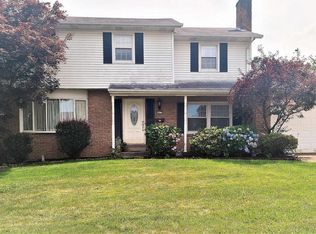 4617 Abbington Dr, Harrisburg, PA 17109