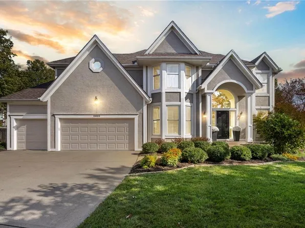 13005 Earnshaw St, Overland Park, KS 66213