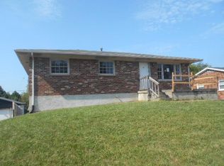 472 Asbury Ln, Lexington, KY 40511
