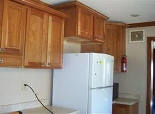 811 Mill Rd, Ravenna, OH 44266