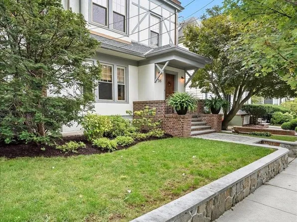 56-58 Bonn Place image 2 of 29