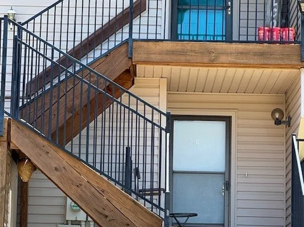 121 Falconhead Dr #G, Burneyville, OK 73430