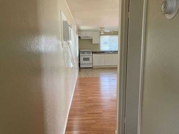5th image of 850 Sea Spray Dr