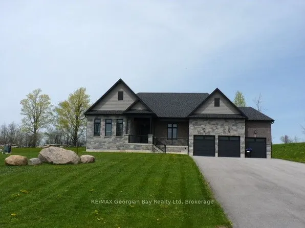 6 Caldwell Dr, Oro Medonte, ON L0L 2L0