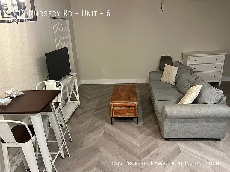 1911 Nursery Rd #6 — Photo 4