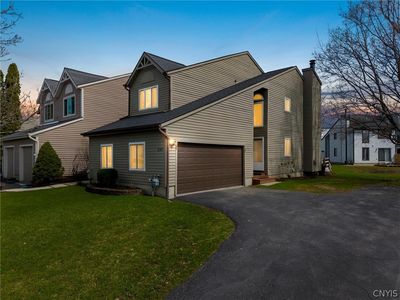 8243 Honeysuckle Dr, Liverpool, NY, 13090