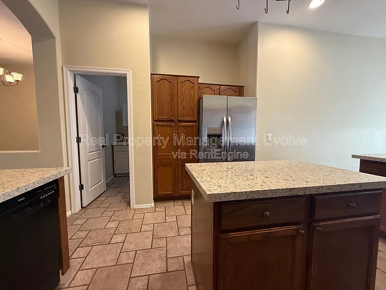 4381 E Sundance Ct — Photo 12