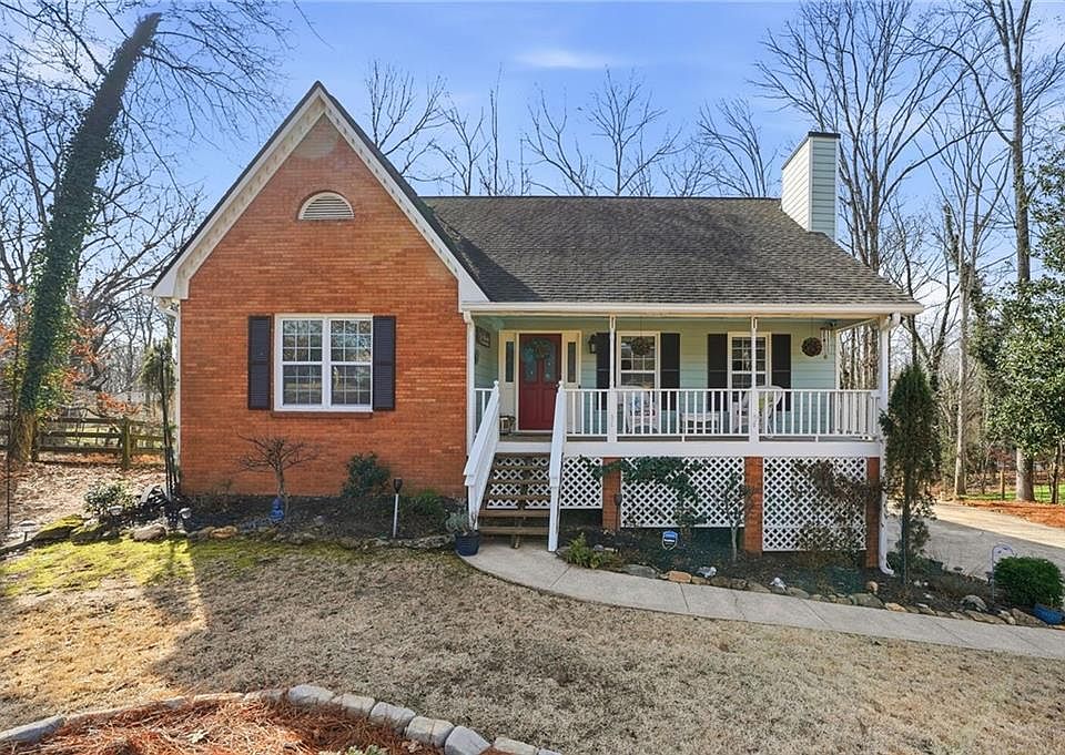 1st image of 116 Plantation Trce
