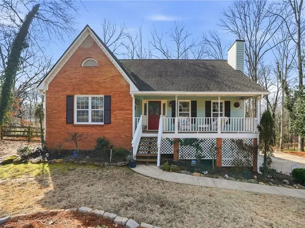 116 Plantation Trce, Woodstock, GA 30188