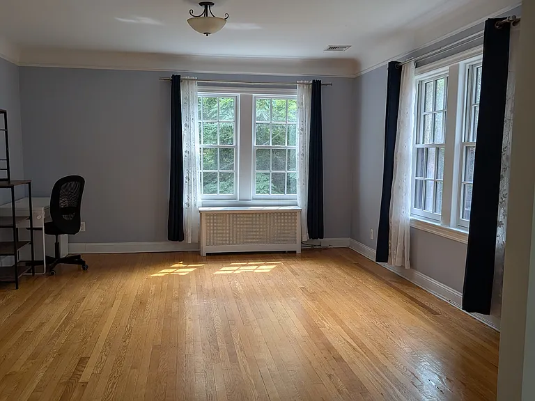 730 Burns St #2 — Photo 22