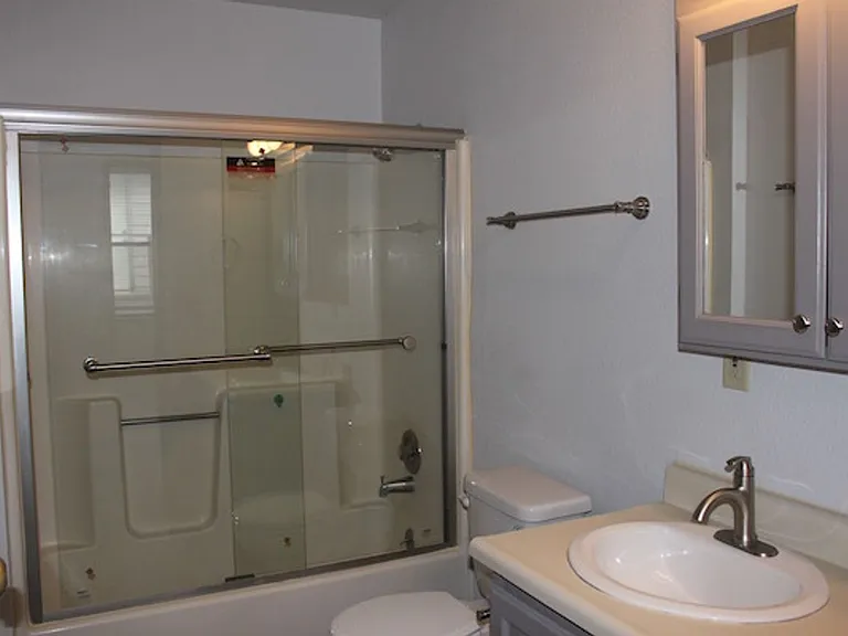1303 I St — Photo 8