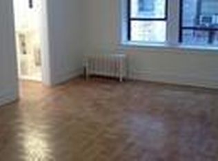 4329 40th St APT 1F, Sunnyside, NY 11104