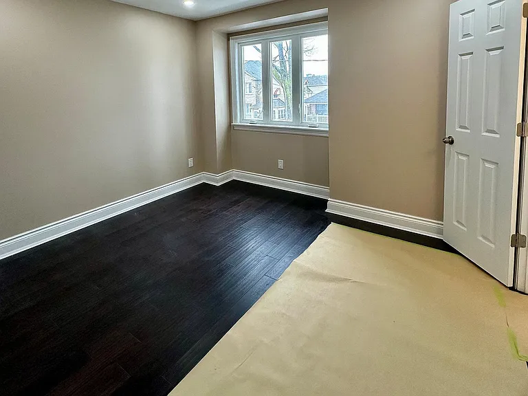 6 Lapp St #UPPER — Photo 12