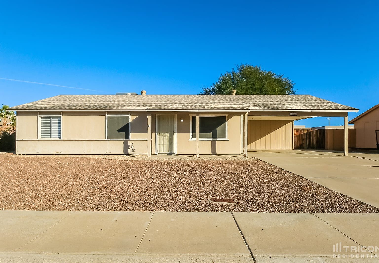 13215 N 42nd St, Phoenix, Az 85032 