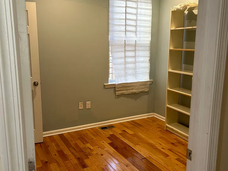 5643 E Wister St #1 — Photo 7