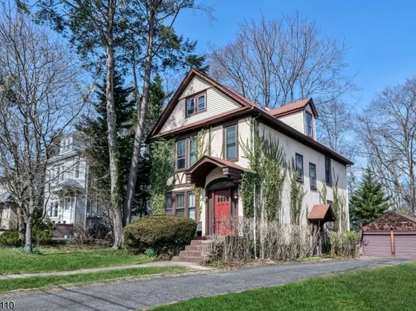 369 Cedar Ave, Ridgewood Village, NJ 07450