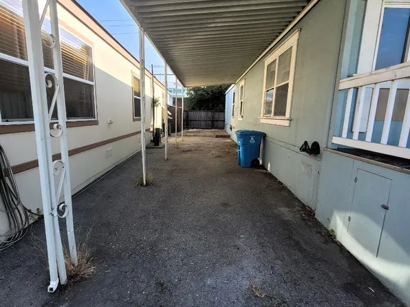 2053 E Bayshore Rd Space 14, Redwood City, CA 94063