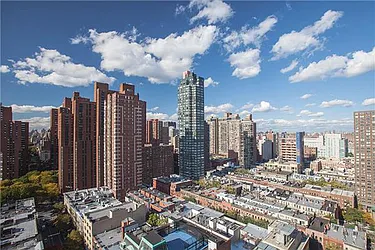 Rented by (Legacy) Elegran