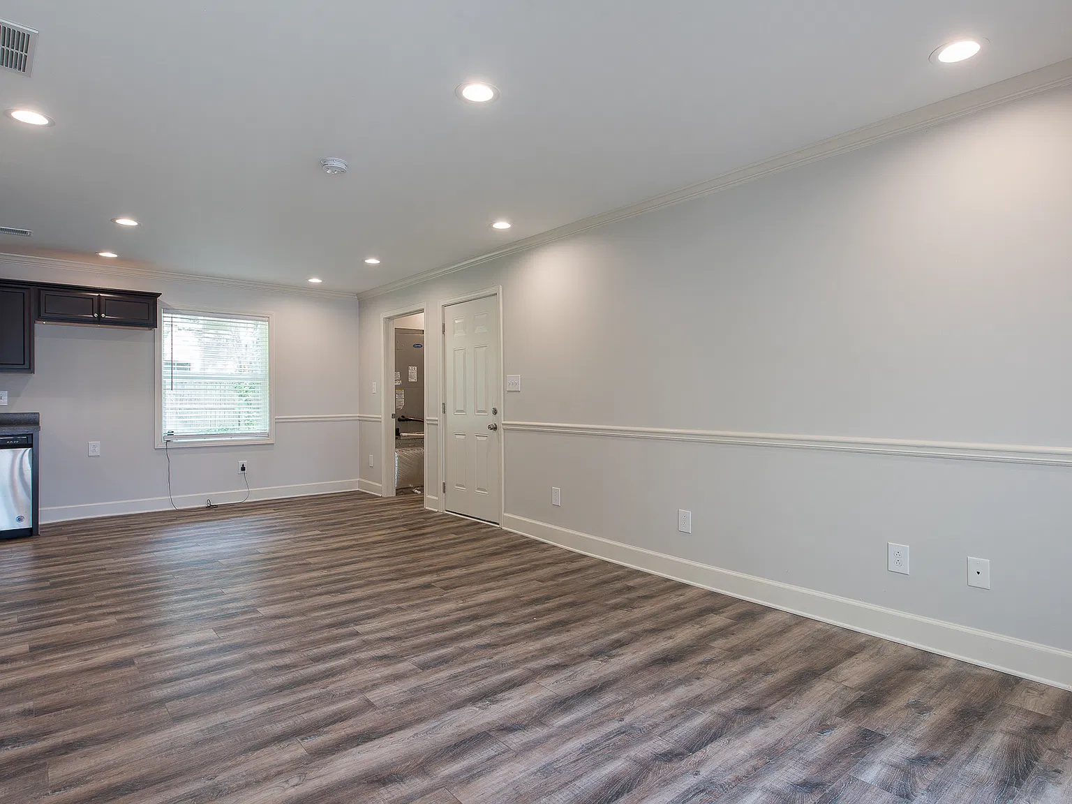 455 Bolton Rd Atlanta, GA 30331 — Photo 2