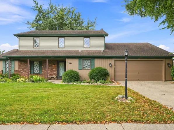 7711 High Tower Pl, Fort Wayne, IN 46835