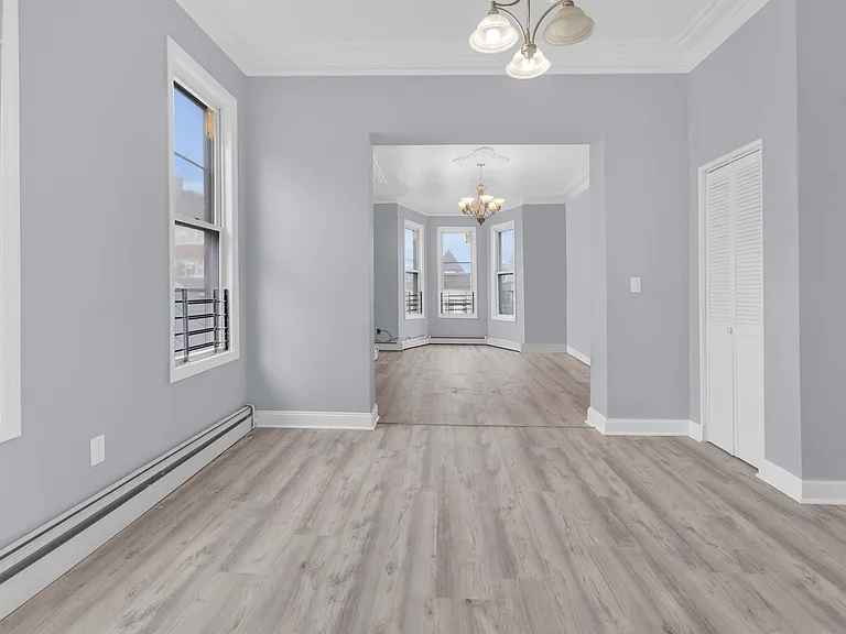 149 Bowers St #3 — Photo 7