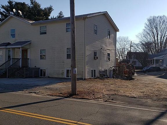 2nd image of 224 School St