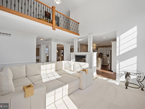 5th image of 148 Bakerfield Dr