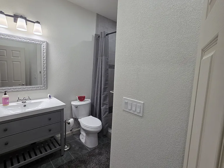 2686 S Cherokee St — Photo 31