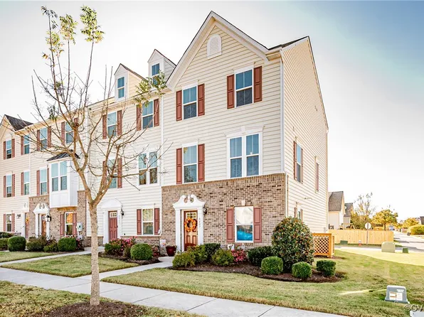 8407 Taverns Ln, Toano, VA 23168