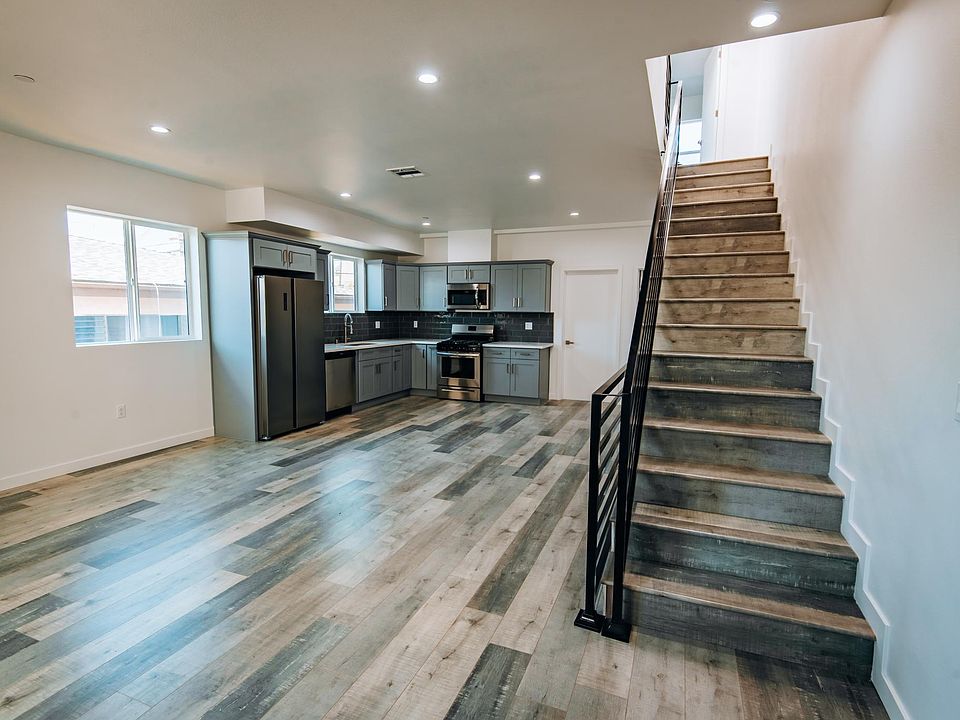 1st image of 152 N Mariposa Ave #2