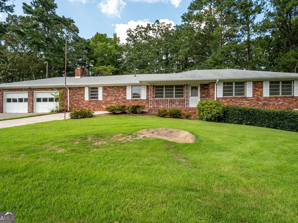921 Chesterfield Dr, Marietta, GA 30066