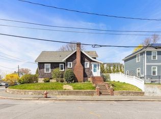 43 Indiana Ter, Newton, MA 02464