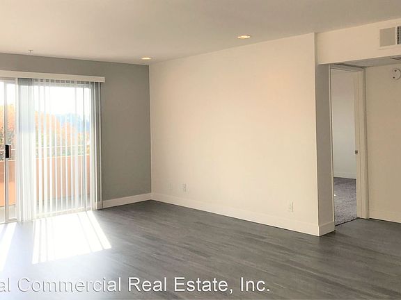 4th image of 6619 Leland Way #223