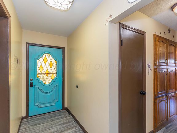 5th image of 108 Jefferson St