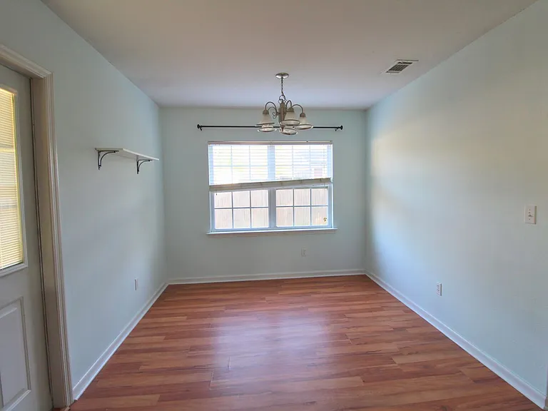 60 Susquehanna Trl — Photo 6