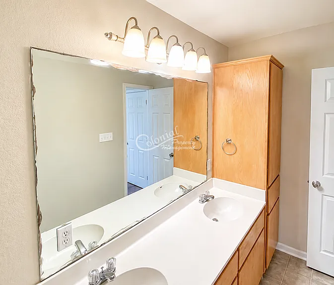 2704 Vernice Loop #A — Photo 9