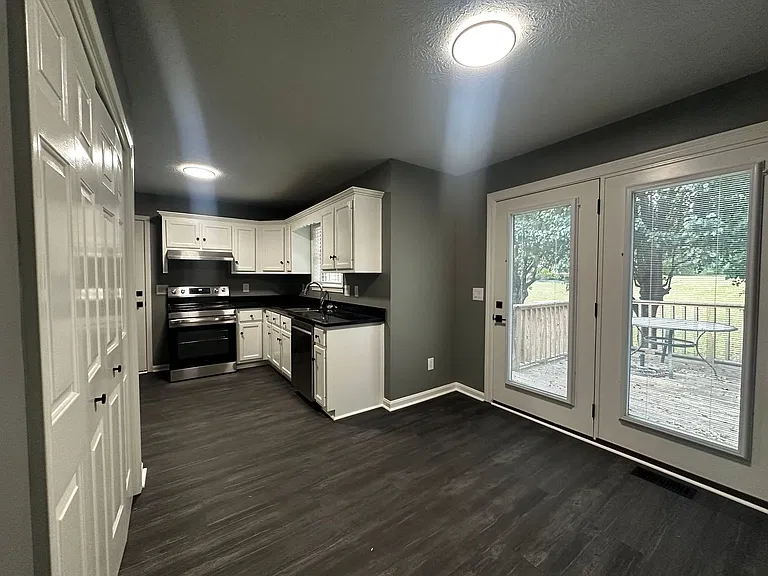 931 Meadowlark Dr — Photo 12