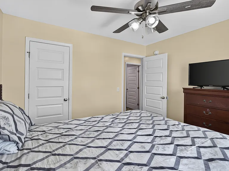 195 Deerfield Dr NE — Photo 20