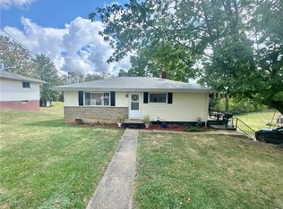 210 Harrison Ave, Cadiz, OH 43907