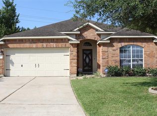 12802 Spruce Cir, Tomball, TX 77375