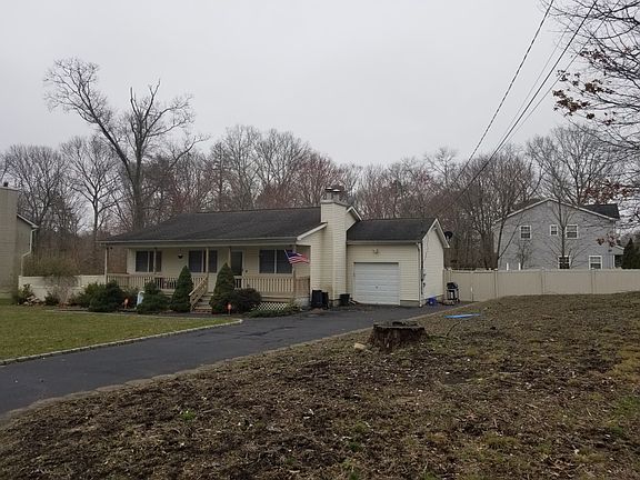 2nd image of 53 Kingsland Ave