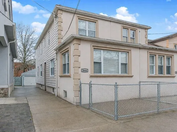 2644 E 27th St #1, Brooklyn, NY 11235
