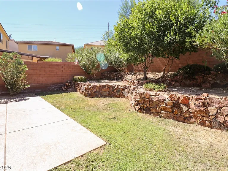 10624 Derby Peak Ln — Photo 25