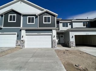 4909 Lake Corner Dr, Eagle Mountain, UT 84005
