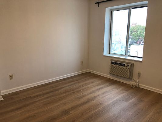 5th image of 82-15 Queens Blvd #6A